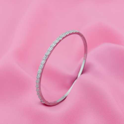 Lắc Nữ T02LAU000451