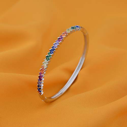 Lắc Nữ T02LAU000497